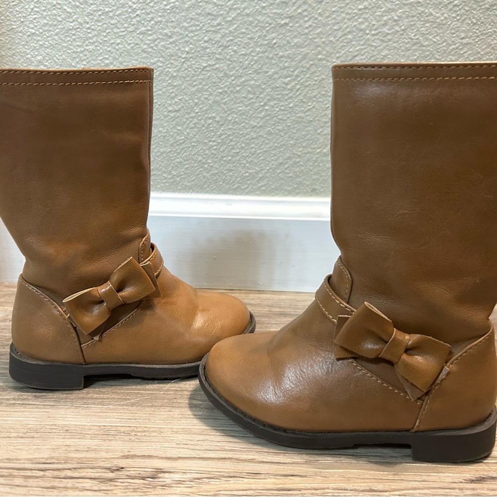 The Children's Place Brown Boots with Bow detail